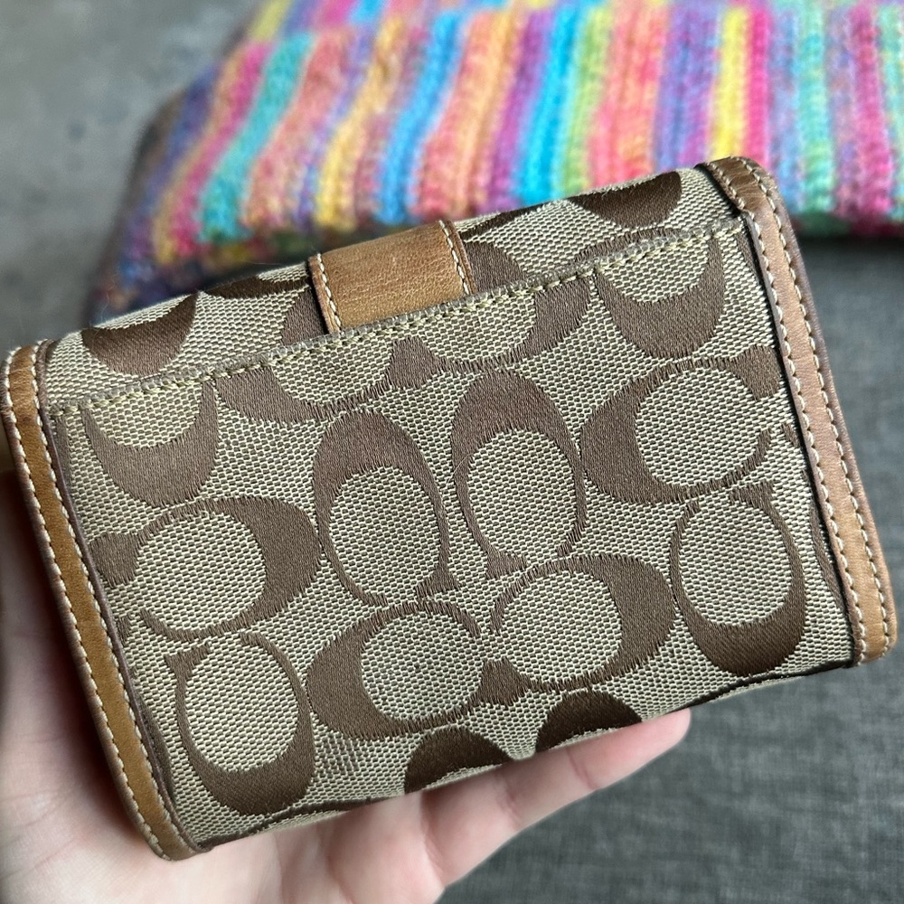 Vintage Coach Wallet - Picture 2 of 11